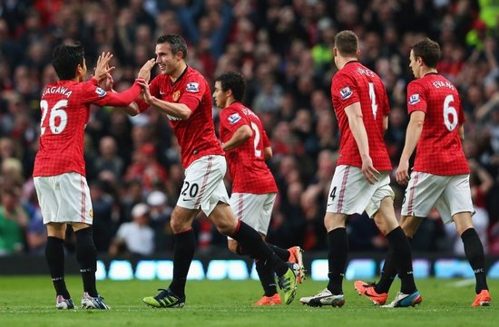 在攻防两端 在攻防两端